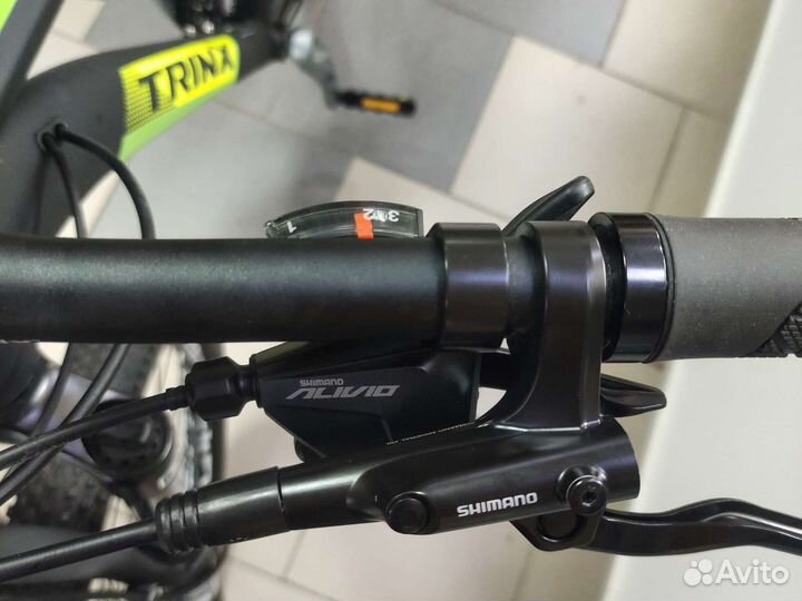 Trinx D700 Elite 27,5*18