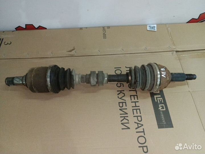 Привод (полуось) передняя Nissan Teana