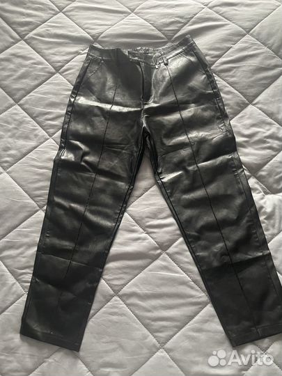 Брюки из экокожи
