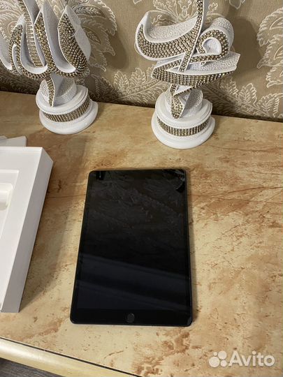 Планшет apple iPad 9 поколения 64gb