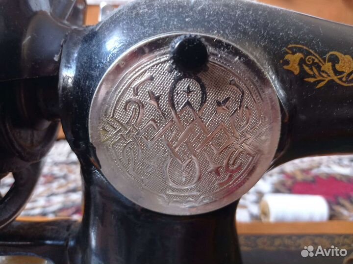 Швейная машинка