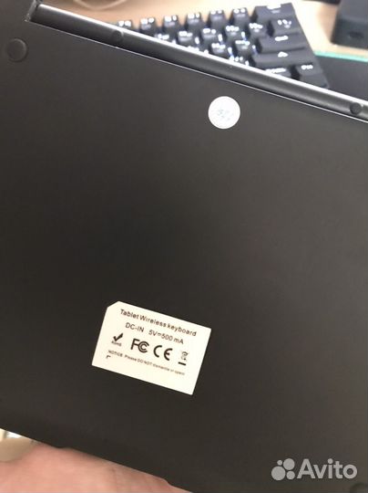 Беспроводная клавиатура для iPad Mini