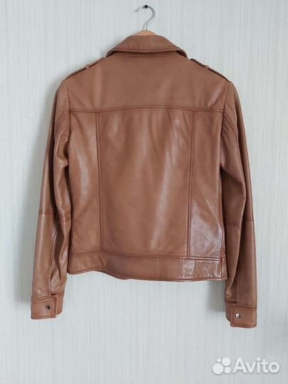 Кожаная куртка Massimo Dutti новая