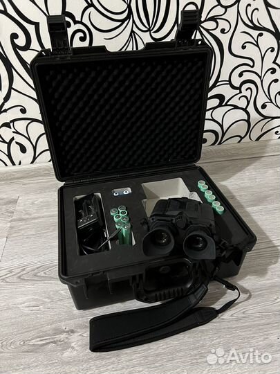 Тепловизионый бинокль