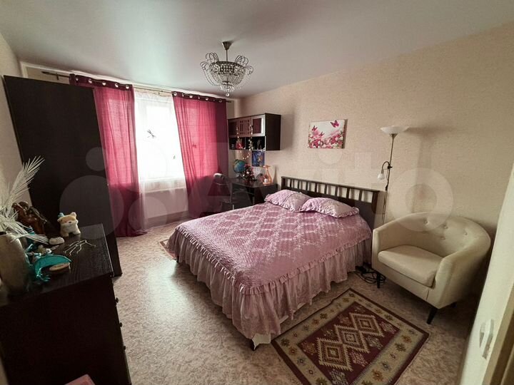 3-к. квартира, 83 м², 12/17 эт.