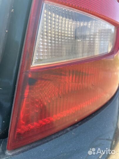 Фонарь правый Skoda Fabia 2001г Хетчбэк