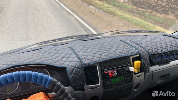 Накидка на панель газель