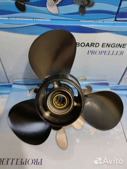 Винт гребной на лодочный мотор Tohatsu 25