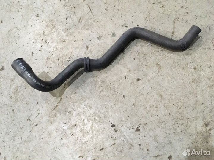 Патрубок охлаждения Mercedes-Benz S-Class W220