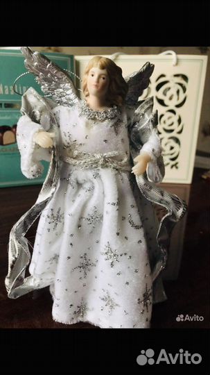Статуэтка ангел