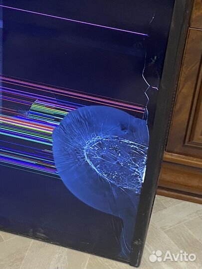 Телевизор на запчасти