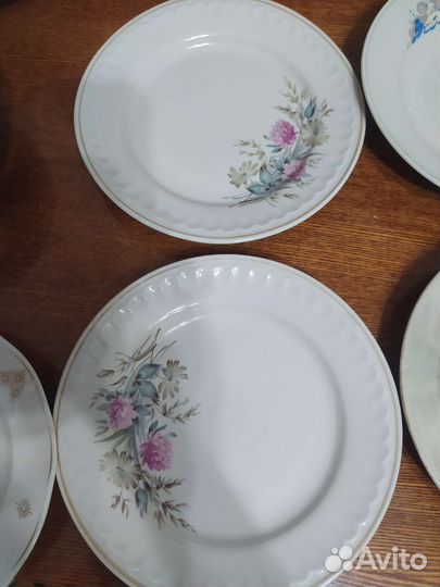 Тарелки и столовые наборы
