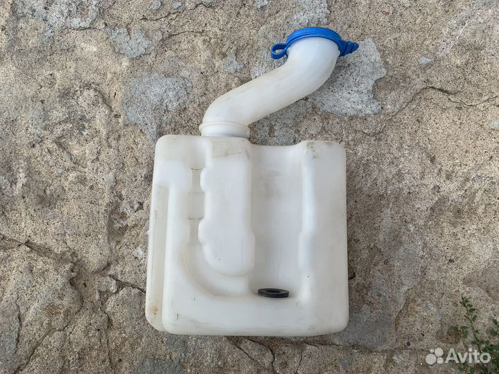 Бачок омывателя заднего стекла Ауди А4 Б5 дорест