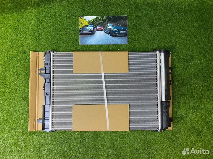 Радиатор кондиционера Mercedes GLA W156 W176 W117