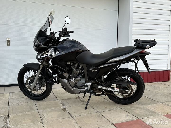 Honda Transalp xl700v