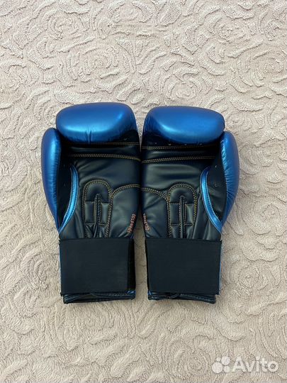 Боксерские перчатки Adidas Speed 100