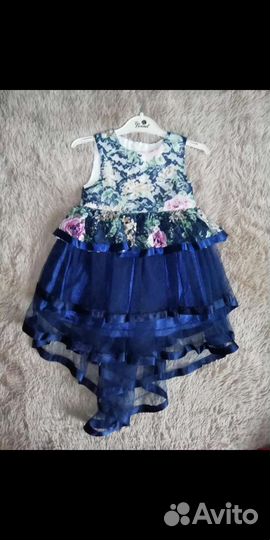 Нарядное платье