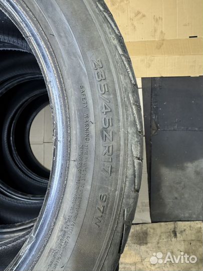 Triangle TR968 235/45 R17 97W