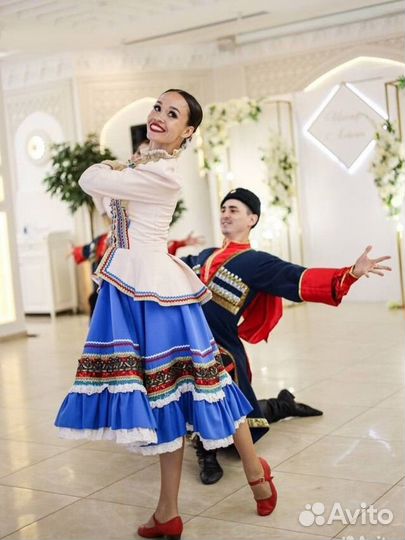 Танцы на праздник, Шоу-балет