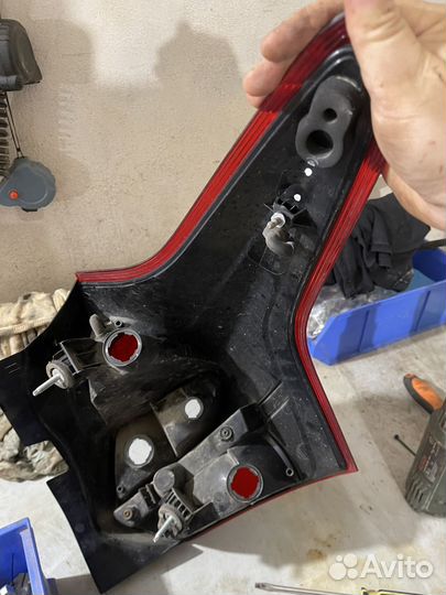 Фара задняя левая форд фокус 3 хетчбек