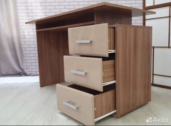 Компьютерный стол «Симба»