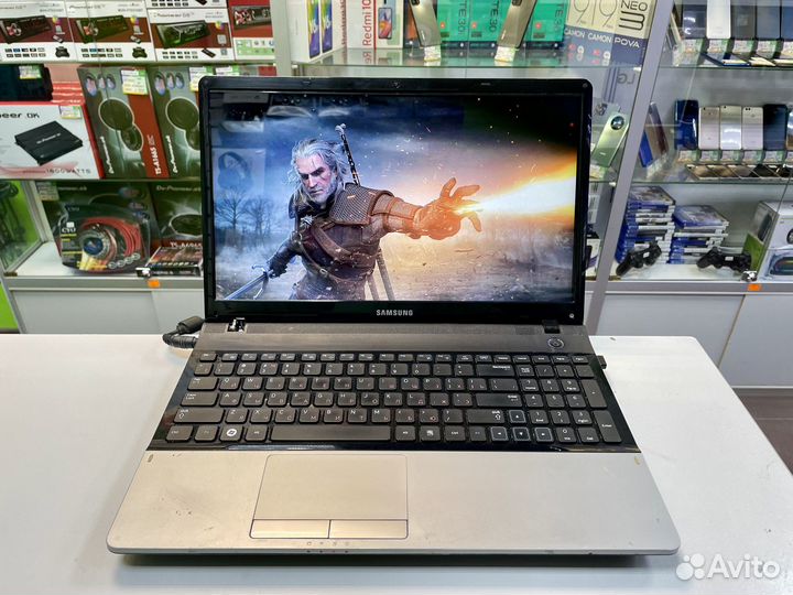 Ноутбук Samsung A6/4/320/1gb