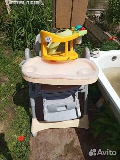 Стульчик для кормления