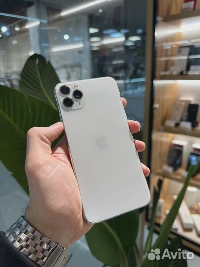 iPhone 11 Pro Max, 64 ГБ