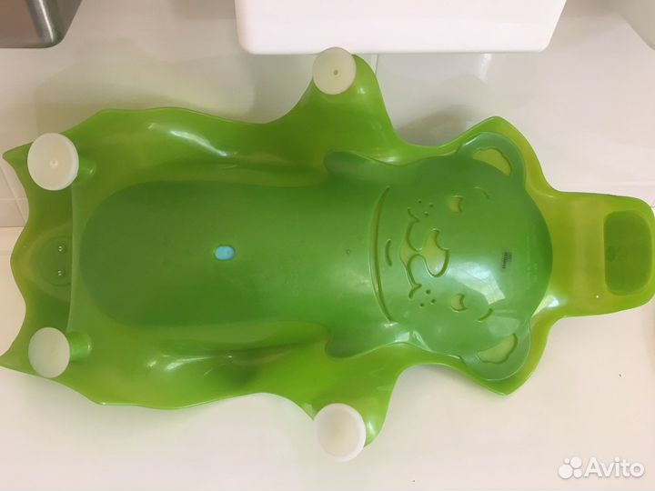 Ванночка для купания с горкой