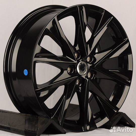 Диски Luistone L2058 7.5x19/5x114.3 D67.1 ET45 Full Gloss Black