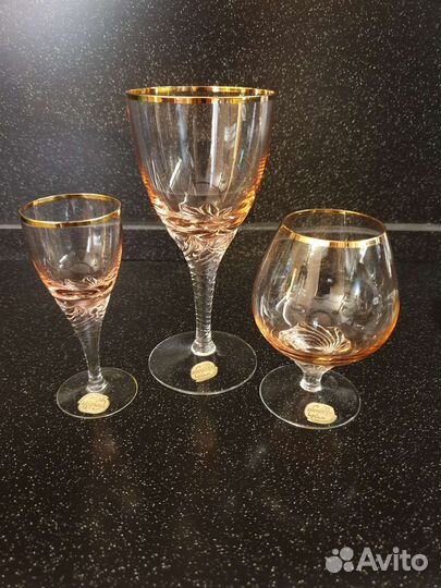 Набор фужеров