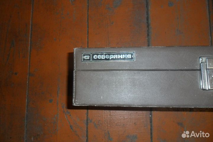 Продам вязальную машину Северянка