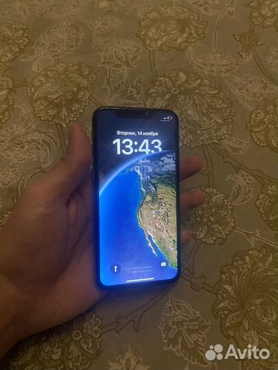 iPhone Xs, 64 ГБ
