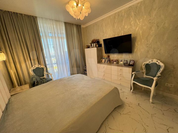 3-к. квартира, 85,7 м², 15/18 эт.