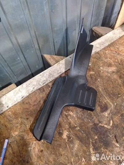 Задняя накладка порога Hyundai Sonata 5