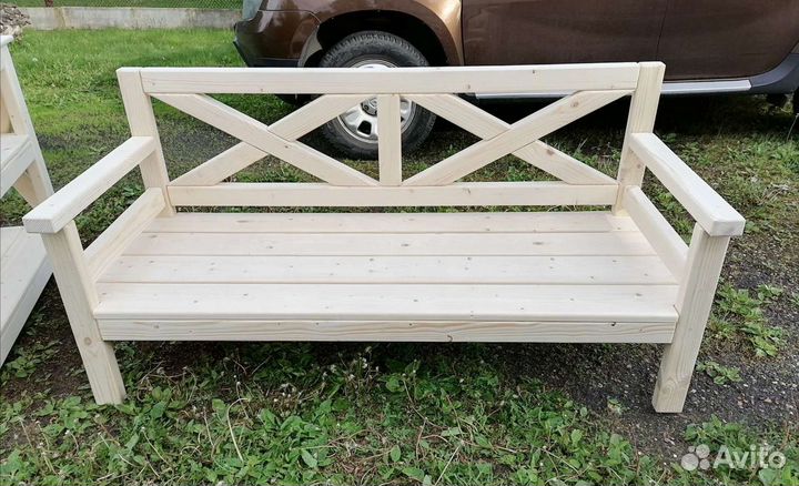 Скамейка для дома и сада