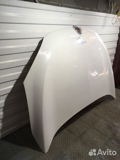 Капот (Renault Megane)