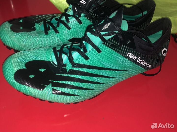 Шиповки для бега NB