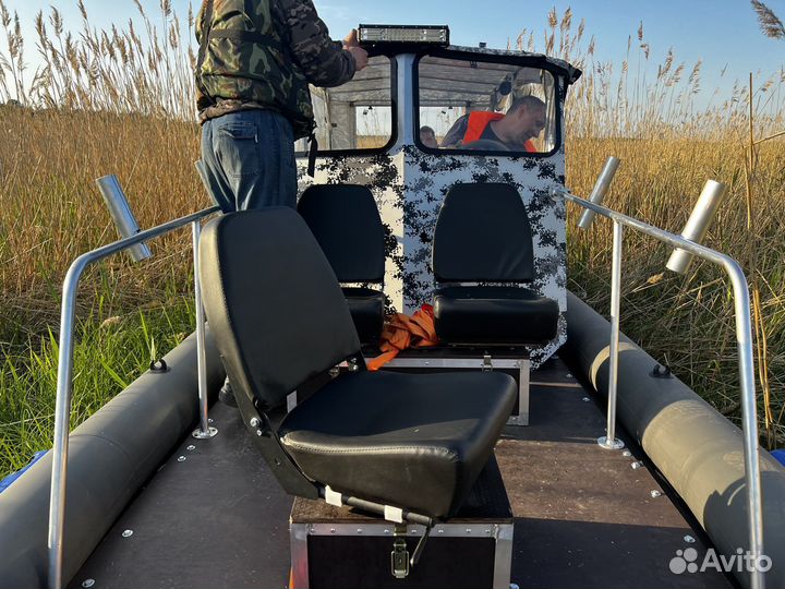 Лодка Вездеход