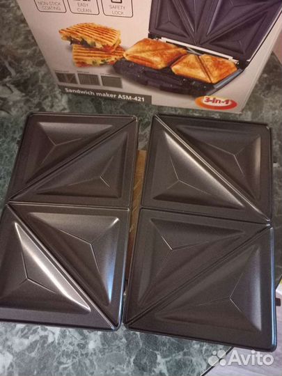 Электрическая сэндвичница-вафельница
