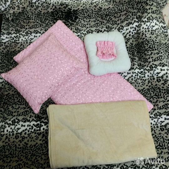 Новый комплект в коляску 4 предмета