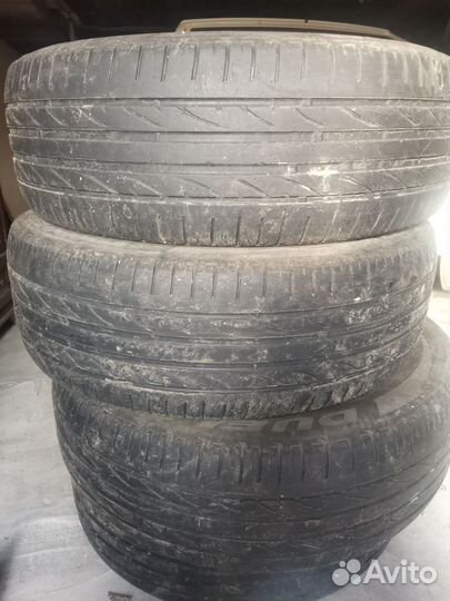 Bridgestone Dueler 684 235/65 R34 104L