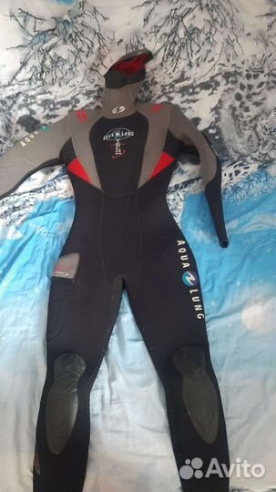 Полусухой гидрокостюм жен Aqua lung Iceland Comfor