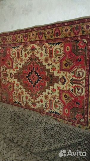 Ковер шерстяной