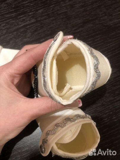 Пинетки и шапочка