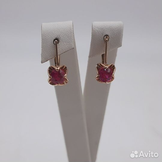 Серьги с рубинами