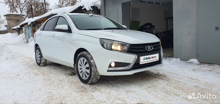 LADA Vesta 1.6 МТ, 2017, 135 000 км