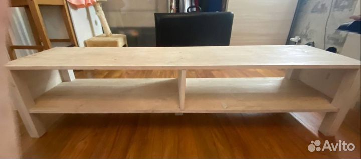 Тумба из дерева под тв