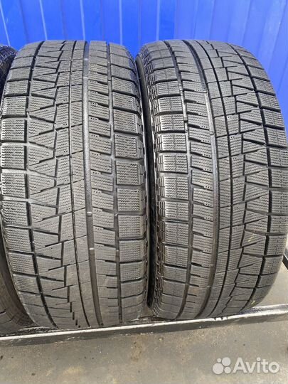 Bridgestone Blizzak Revo GZ 225/50 R17