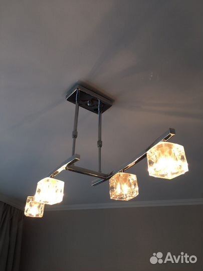 Светильник потолочный